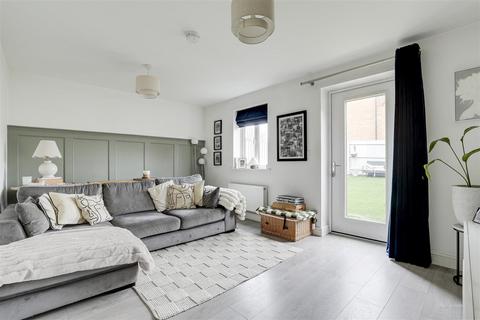 2 bedroom end of terrace house for sale, Robinson Close, Edwalton NG12