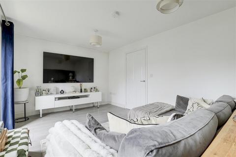 2 bedroom end of terrace house for sale, Robinson Close, Edwalton NG12