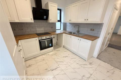 2 bedroom apartment to rent, Hollinwood Avenue, Manchester, Greater Manchester, M40