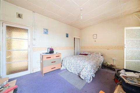 2 bedroom terraced house for sale, Ashville Road, London