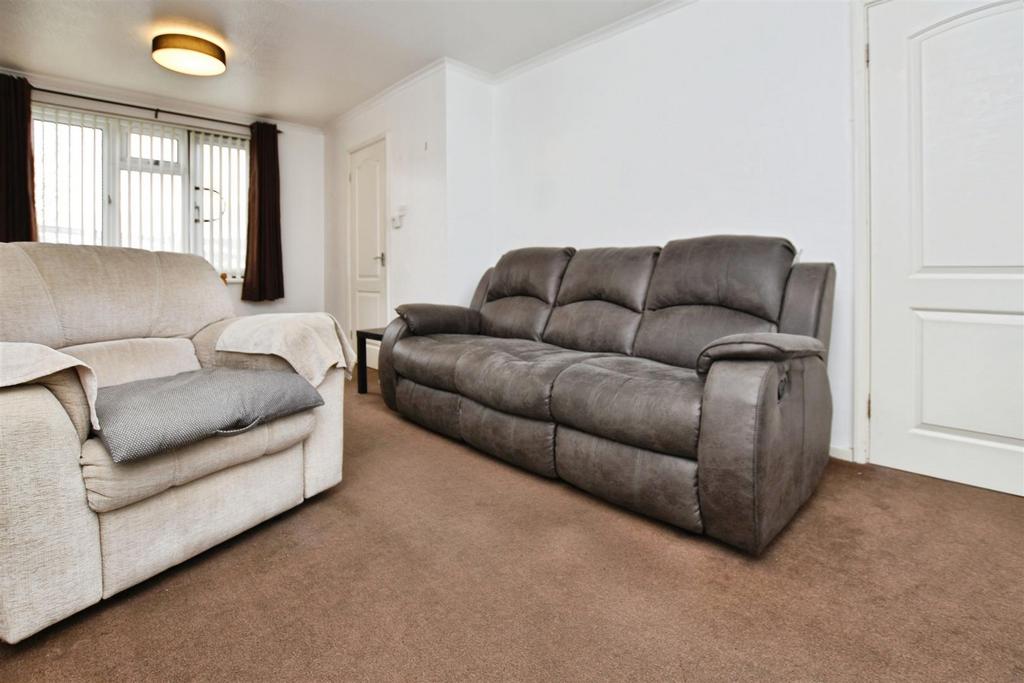Ef15bc43-lounge 20b.JPG