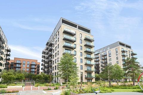 1 bedroom apartment to rent, Cedrus Avenue, Southall UB1