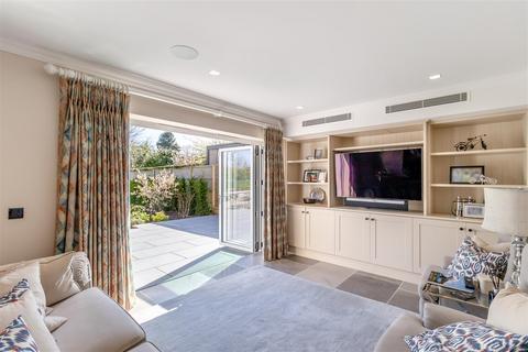 6 bedroom detached house for sale, Shire Lane, Chorleywood WD3