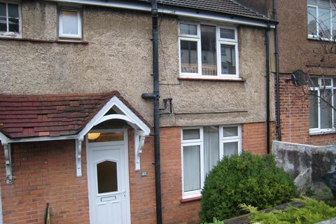 3 bedroom terraced house to rent, Coombe Road, Brighton BN2