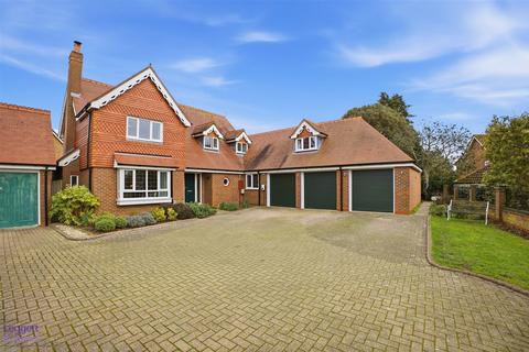 undefined, Prince Henrys Close, Evesham