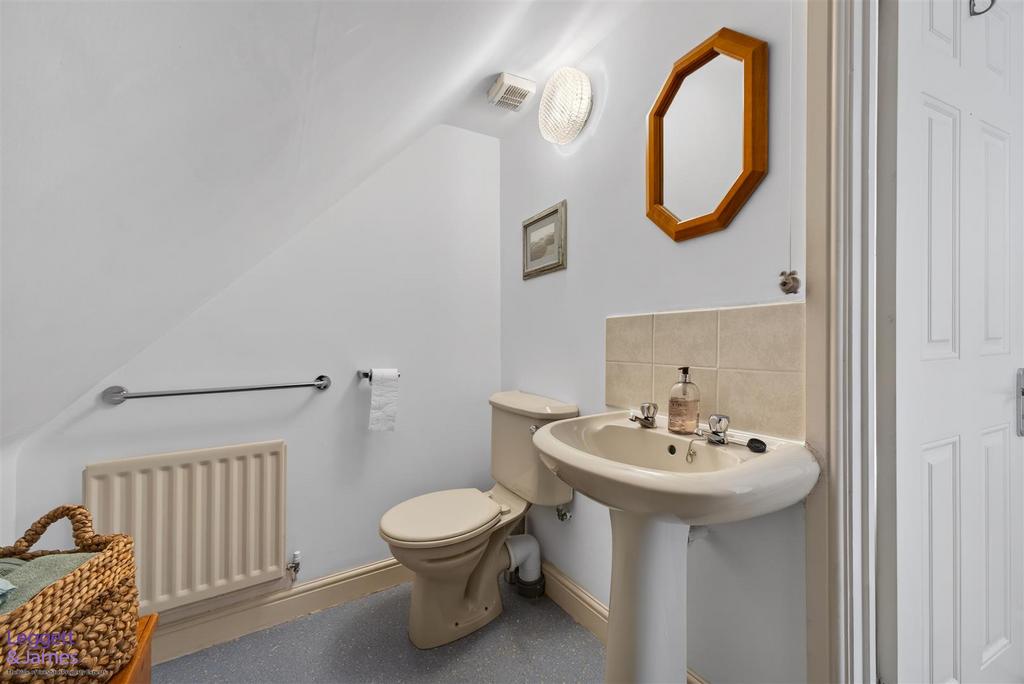Bedroom Five Ensuite