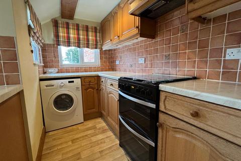 2 bedroom semi-detached house for sale, Old Road, Bromyard