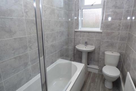 2 bedroom apartment to rent, Wooler Avenue, North Shields