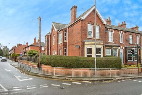 Park Avenue, Wakefield WF2