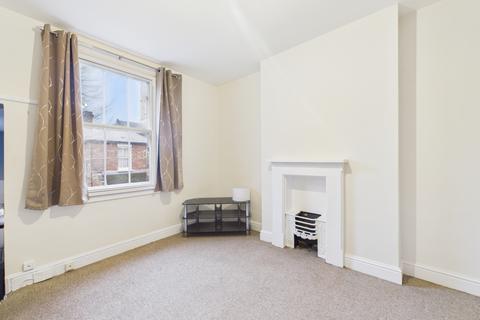 1 bedroom flat to rent, Priory Place, Gloucester, GL1