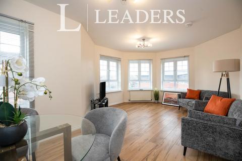 2 bedroom flat to rent, Wallwin Place, CV34