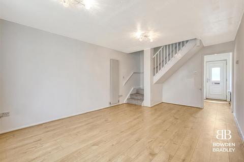 2 bedroom terraced house for sale, Overton Drive, Romford, RM6
