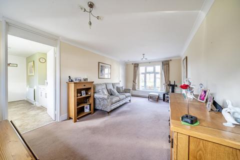 1 bedroom maisonette for sale, St. Catherines Farm Court, Ruislip