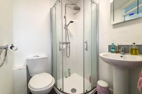 1 bedroom in a house share to rent, Rock Close, Somerset BS4
