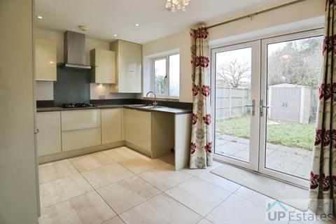 3 bedroom semi-detached house to rent, Princethorpe Way, Binley, Coventry