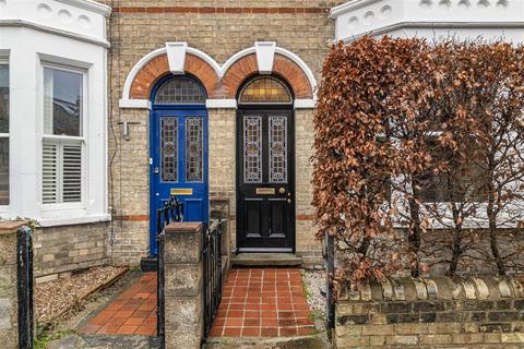 3 bedroom terraced house for sale, Marshall Road, Cambridge CB1