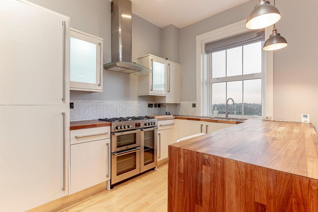 Living Dining Kitchen - E.jpg