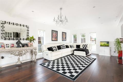4 bedroom detached house for sale, Northwood End Road, Haynes, Bedfordshire, MK45