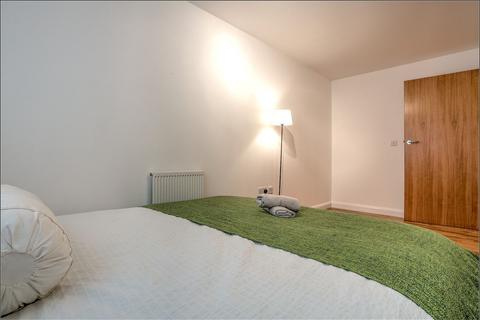 2 bedroom flat to rent, Ashton House, 53 Cottington Street, London, SE11 4BN