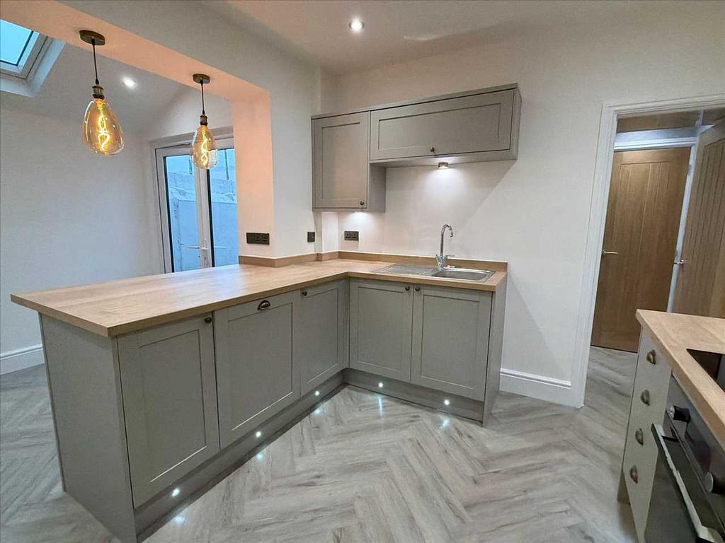 Kitchen/Breakfast