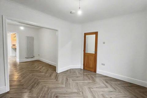 3 bedroom end of terrace house for sale, Pentre CF41