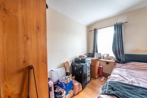 3 bedroom terraced house for sale, Sussex Street, Plaistow, London, E13