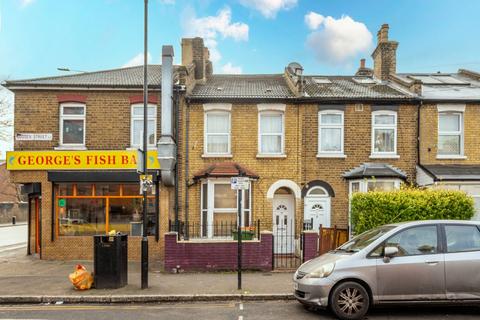 Sussex Street, Plaistow, London, E13
