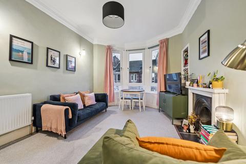 undefined, 6 Ettrick Place, Flat 3/2, Shawlands, Glasgow, G43 1UB