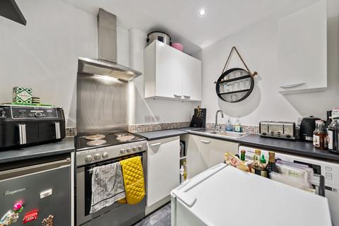 undefined, 6 Ettrick Place, Flat 3/2, Shawlands, Glasgow, G43 1UB