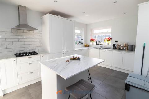 3 bedroom semi-detached house for sale, Broomley Walk, Newcastle Upon Tyne
