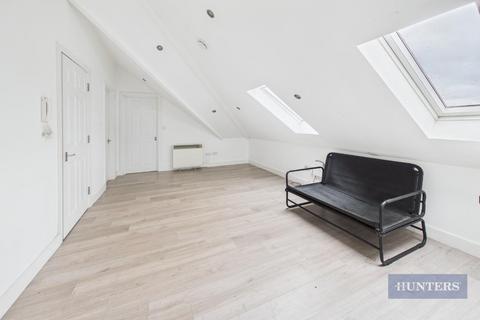 2 bedroom flat to rent, Spire View, Paynes Road, Southampton