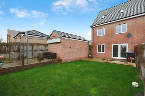 4 bedroom semi-detached house for sale, Ribblehead Road, Harrogate