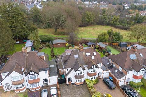 4 bedroom semi-detached house for sale, Harwater Drive, Loughton IG10
