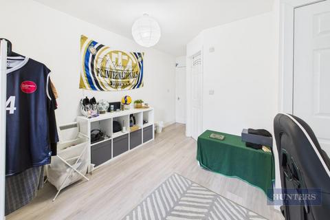 2 bedroom flat to rent, Spire View, Paynes Road, Southampton