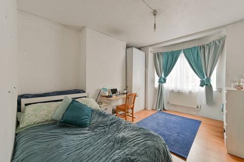 2 bedroom flat for sale, Tooting Grove, Tooting, London, SW17