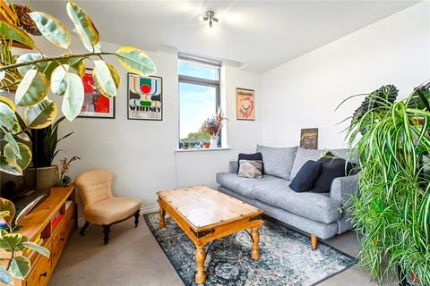 2 bedroom property for sale, Woodmill Road, London, E5