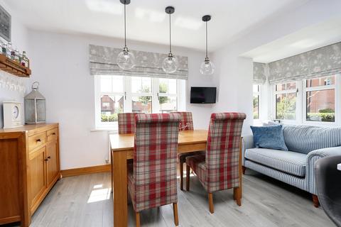 4 bedroom detached house for sale, Waltham Road, Southampton SO32