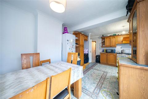 4 bedroom semi-detached house for sale, Plains Avenue, Maidstone, ME15