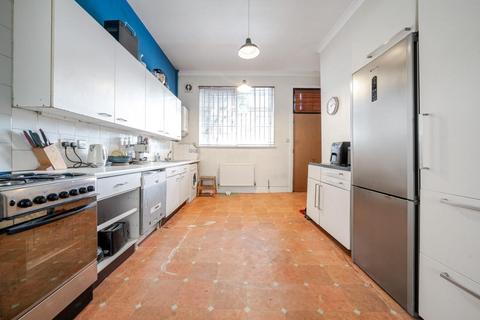 4 bedroom link detached house for sale, Abbotsbury Road, Morden, SM4