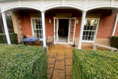 3 bedroom apartment for sale, Wolverton Lodge, High Street, Newmarket, Suffolk, CB8