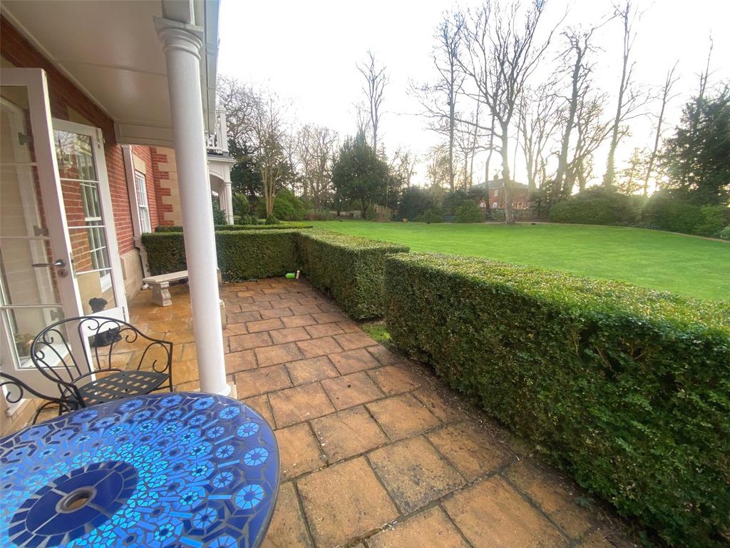 Private Terrace B