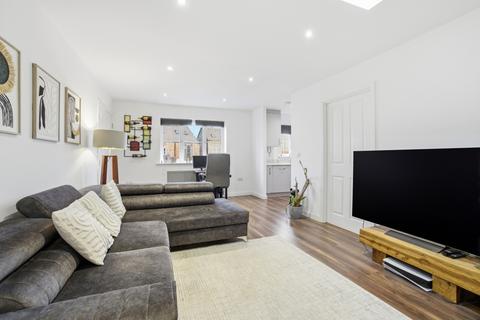 2 bedroom apartment for sale, Newland Avenue, Hertfordshire CM23