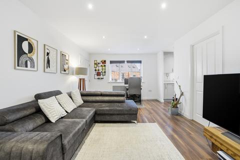 2 bedroom apartment for sale, Newland Avenue, Hertfordshire CM23