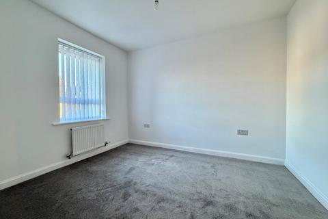 3 bedroom semi-detached house to rent, Piper Court, Tyne and Wear NE3