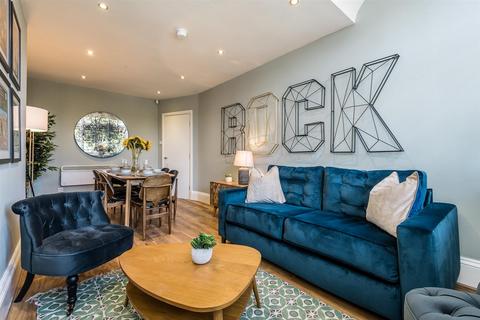 2 bedroom apartment to rent, 41 Catharine Street, Liverpool