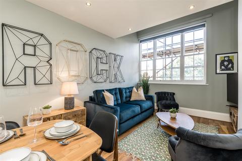 2 bedroom apartment to rent, 41 Catharine Street, Liverpool