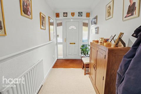 undefined, Redcote Drive, Lincoln