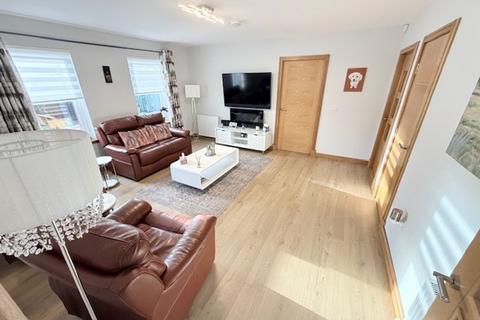2 bedroom detached bungalow for sale, Coaltown, Tykesburn, KY7