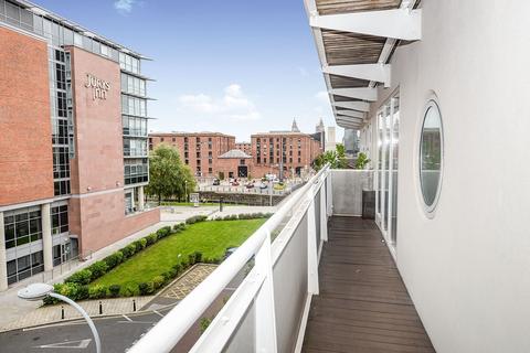 2 bedroom apartment to rent, Royal Quay, Liverpool L3