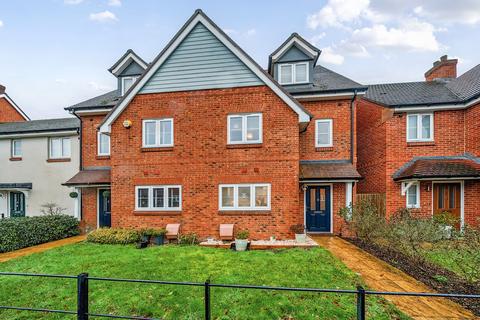 Hammersley Drive, Ash, Aldershot, GU12